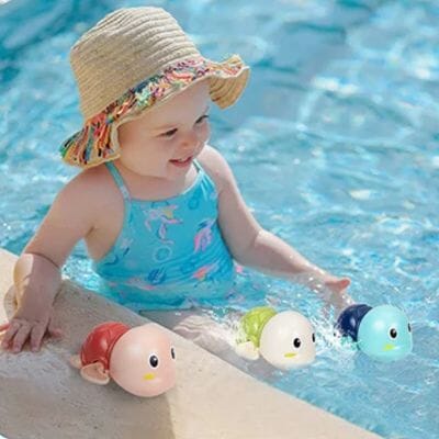 Jouet-de-bain-bebe-nageur_