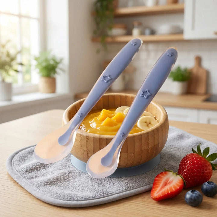 Cuillère apprentissage bébé bleu profond