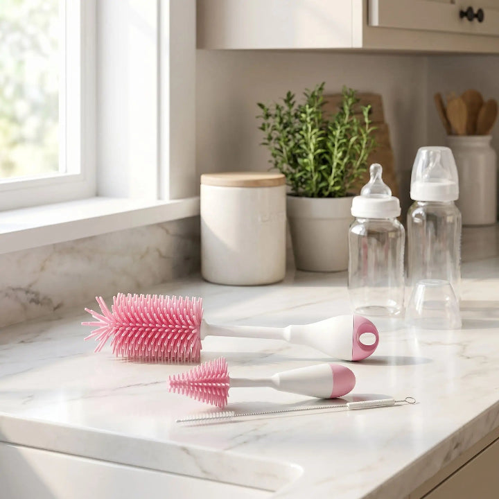 Brosse biberon 3 en 1 silicone rose