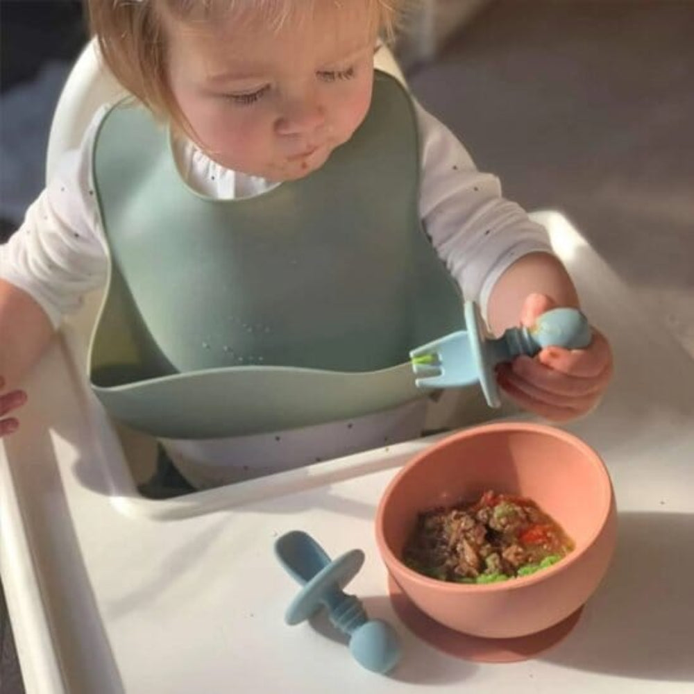 Couvert bebe  forme ludique et ergonomique